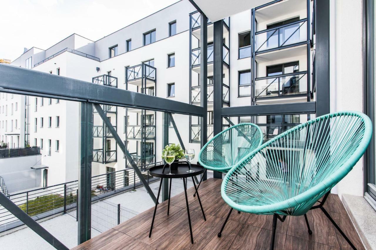 Modern & Classy Industrial - Apartamenty Browar Gdańsk Buitenkant foto