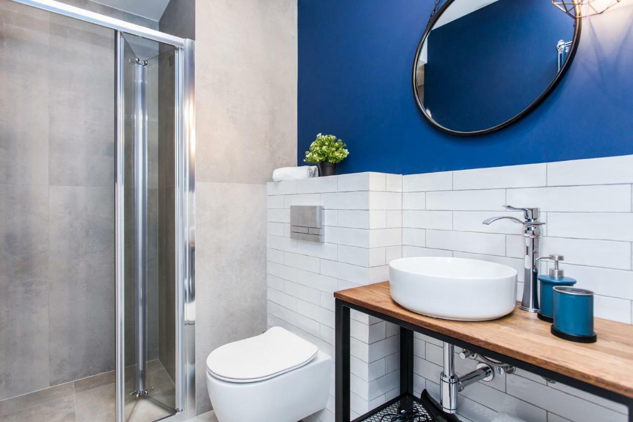 Modern & Classy Industrial - Apartamenty Browar Gdańsk Buitenkant foto